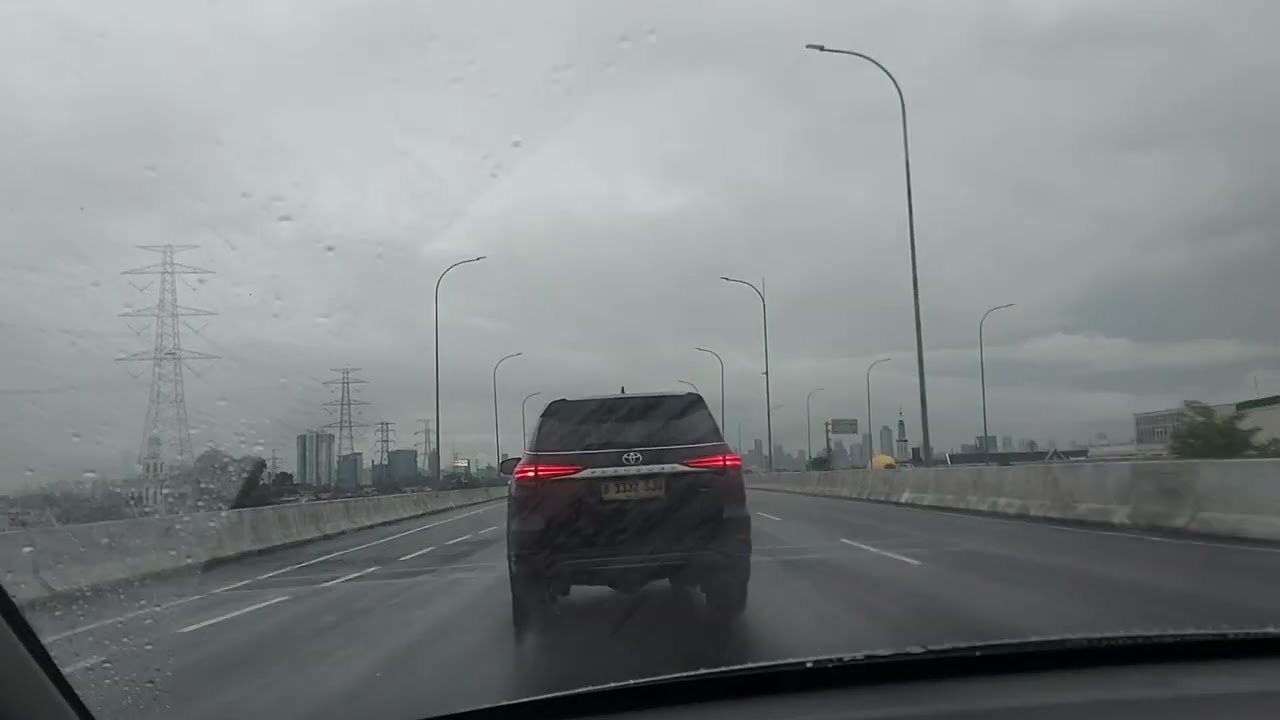 PAGI KE JAKARTA VIA TOL BECAKAYU SEBAGAI ALTERNATIF JIKA TERJADI KEMACETAN DI TOL JAKARTA CIKAMPEK 