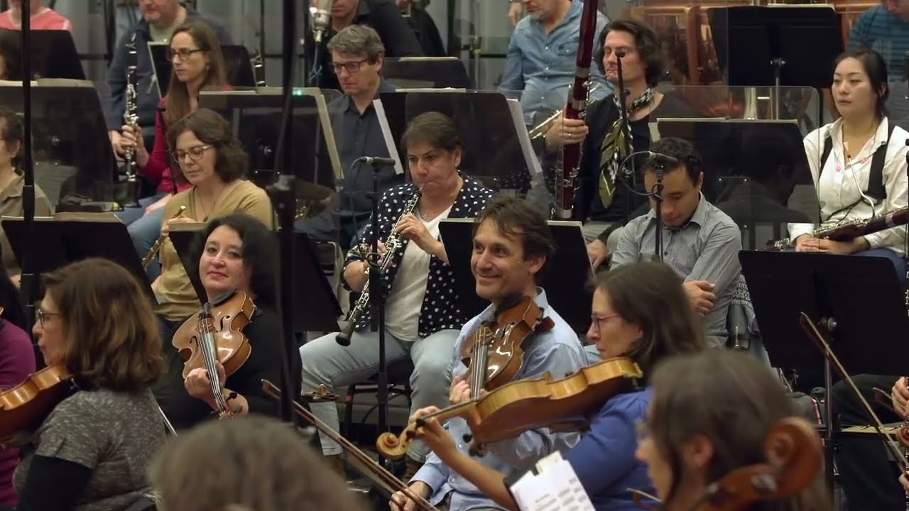 C.Saint-Saëns| Bacchanale | Zahia Ziouani & Orchestre Divertimento