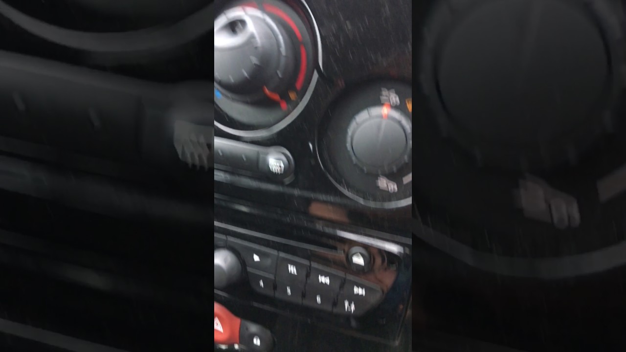 How to pair phone on mk3 clio with tom tom