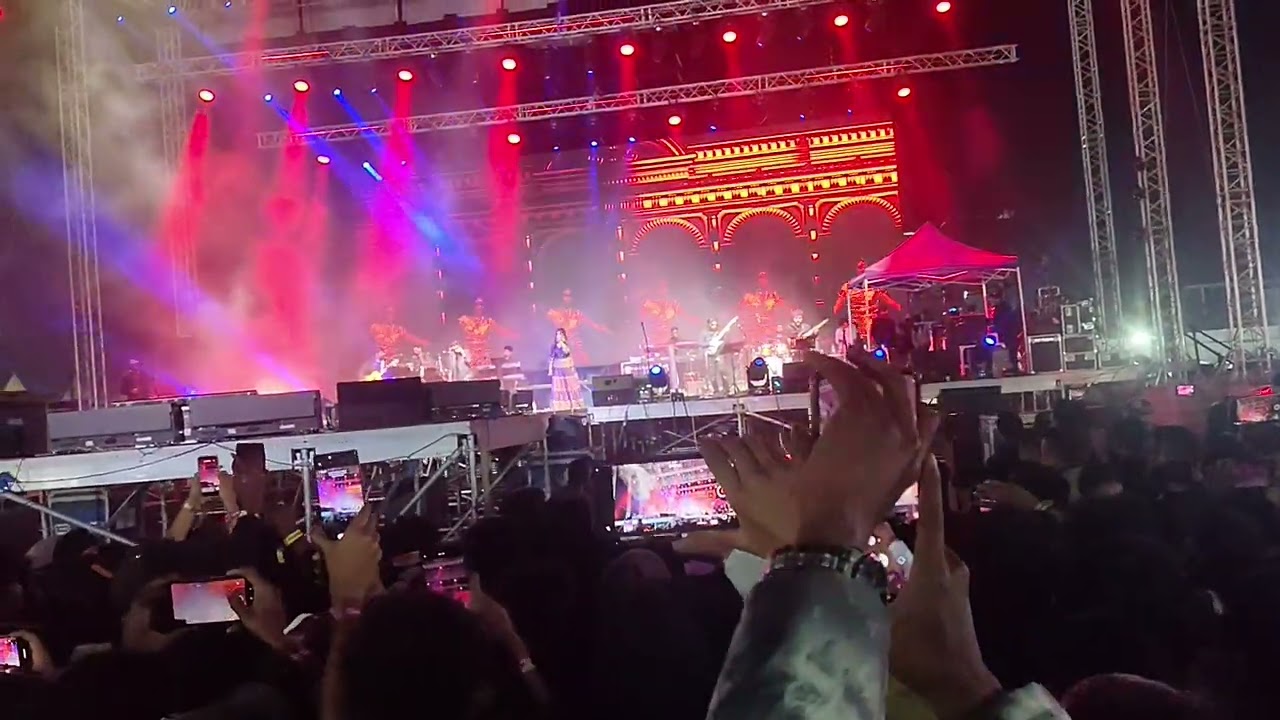 Shreya Ghosal Live Concert at Sonai, Silchar, Assam