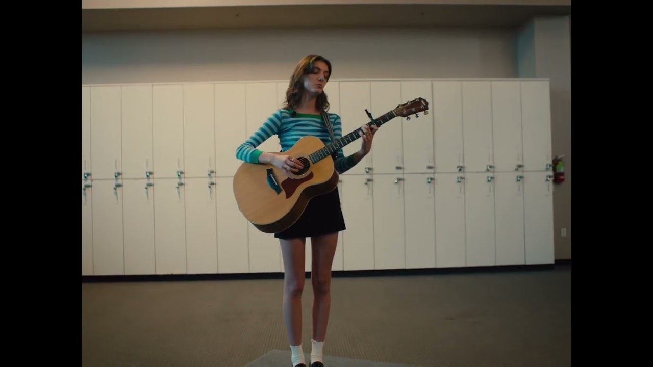 Alix Page - True + Honest (Acoustic)