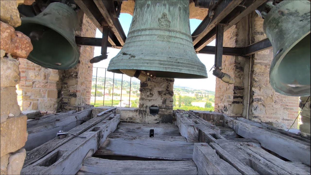 Campane di Bevagna (PG) - duomo di San Michele Arcangelo