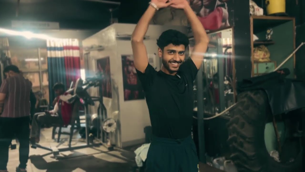 SHOULDER || VLOG 3