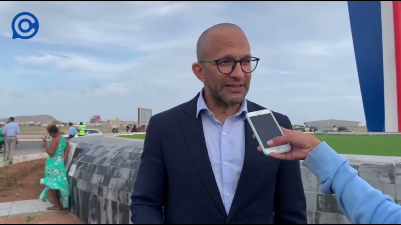 JORNAL LABORATÓRIO DA ALUNA MAIRA RAMOS - TRABALHO FINAL DE ATELIÊ DE JORNALISMO DE IMPRENSA II