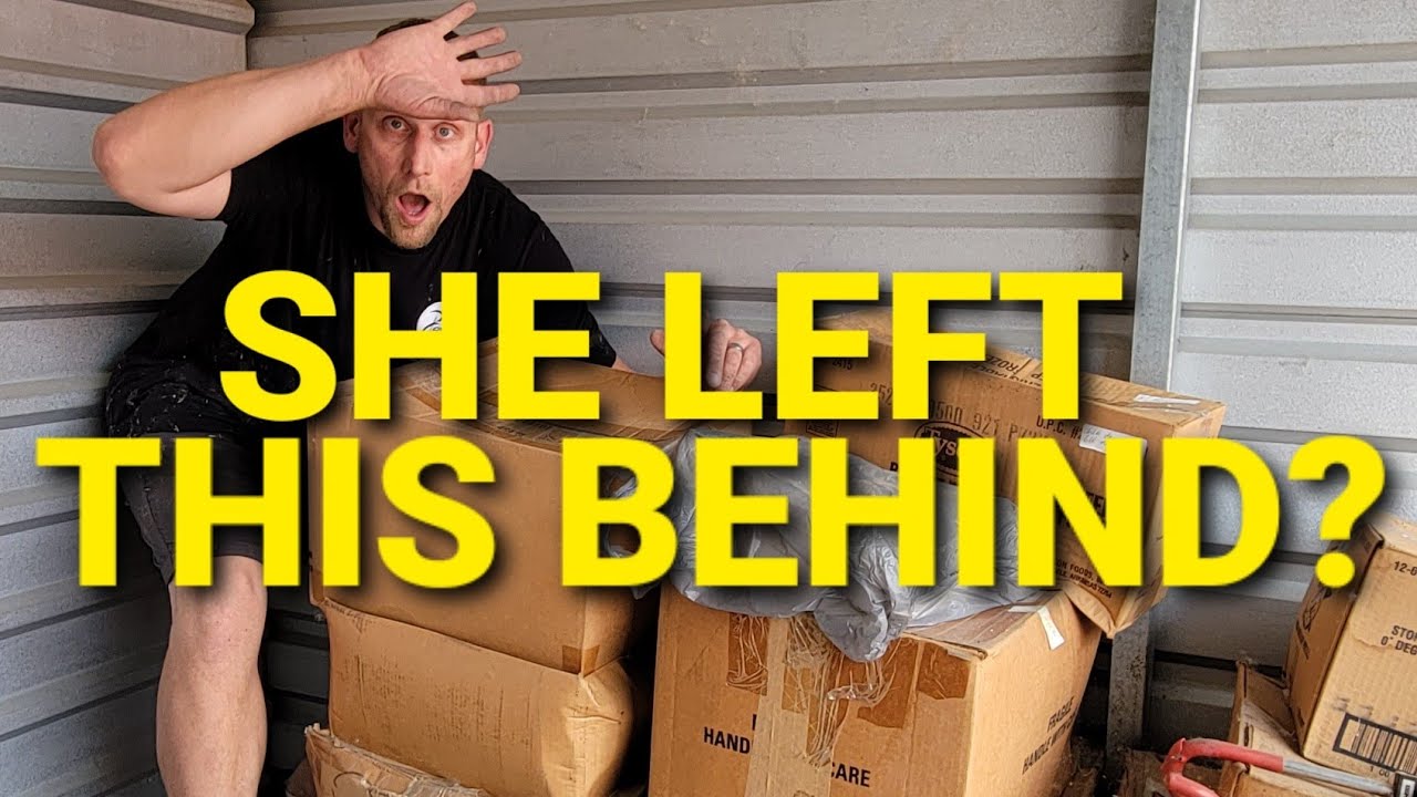 Elderly Woman dies & leaves behind Dirty, Dusty Locker! ~ Paid on Storage Unit for YEARS, see WHY?