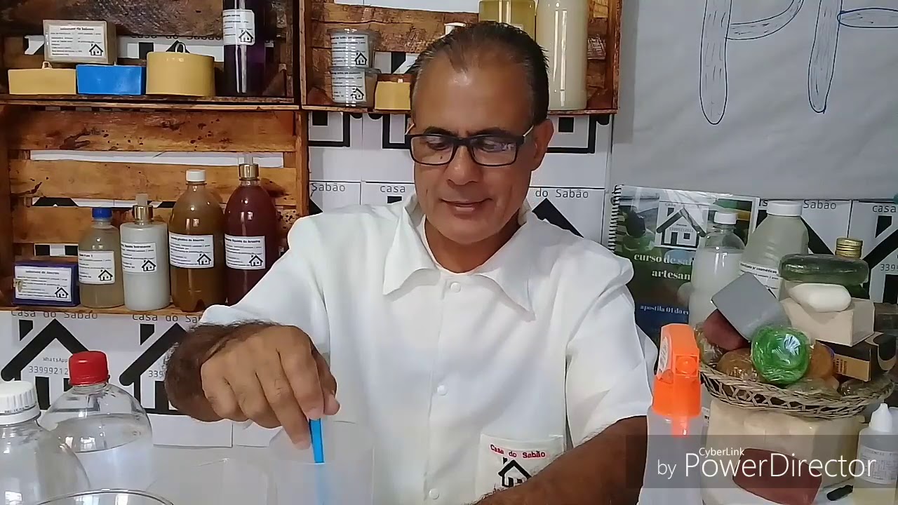 Limpador de vidro aprenda fácil com a casa do Sabão