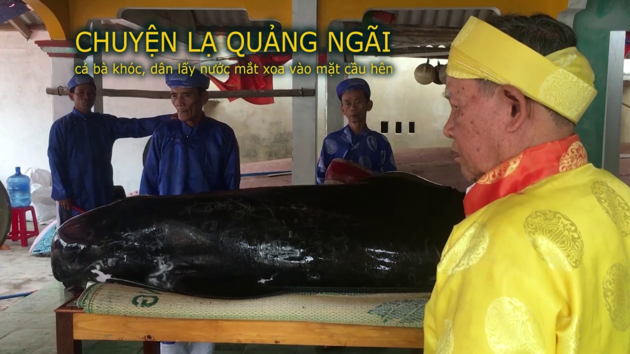 CÁ BÀ CÁ ÔNG LỤY TRƯỚC LĂNG THẦN LINH THIÊNG