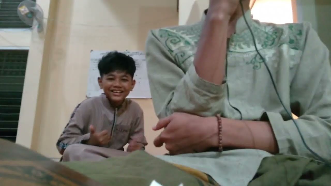 Pembacaan Syair Burdah Dimesjid Amalan Sholawat