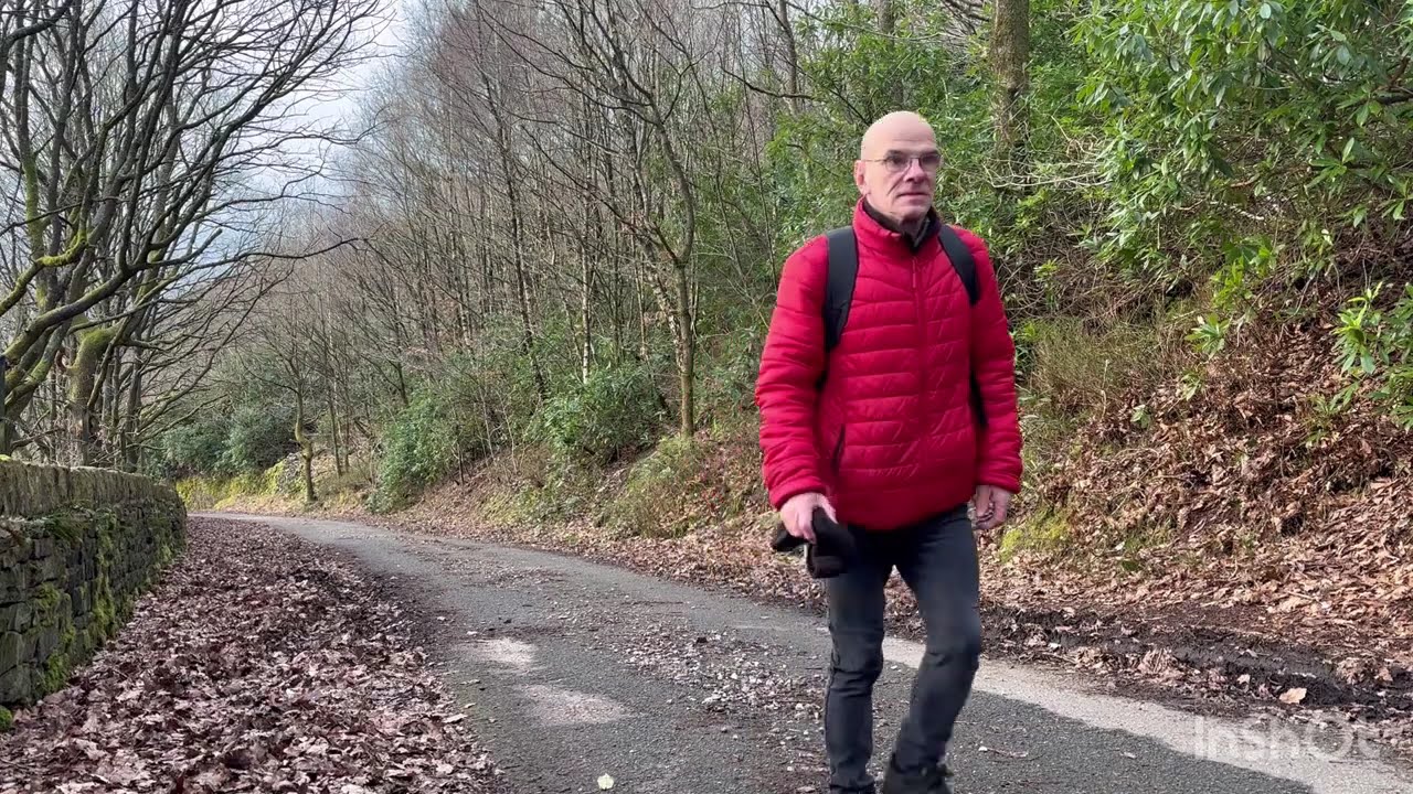 Stalybridge country park and higher swineshaw reservoir