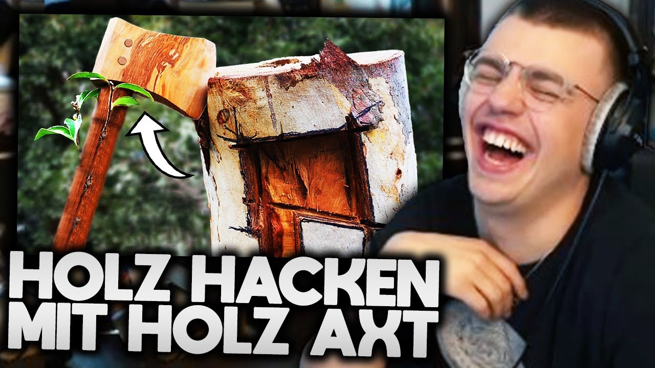 Er baut eine AXT aus Holz.. 🥴🌲 (Reaktion)