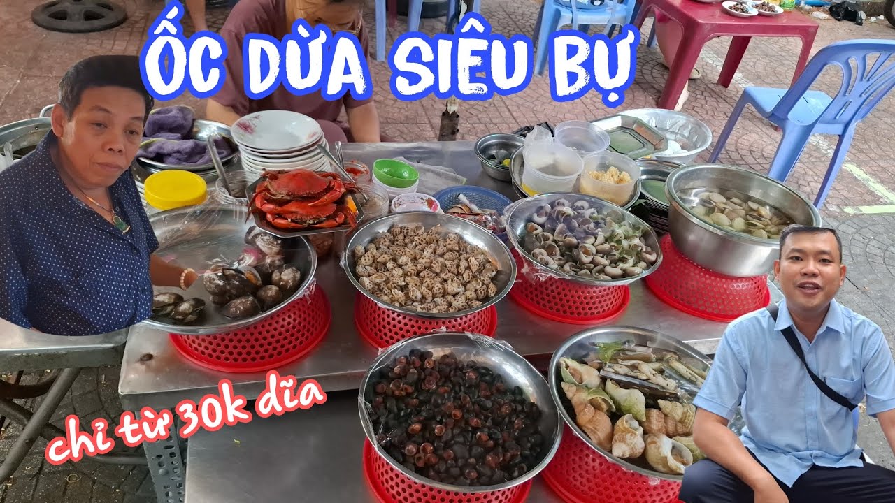 Phát Hiện Quán Ốc Siêu Bình Dân Ngay Q10 ,Có Món Ốc Dừa Siêu Bự Cực Ngon Rẻ !!!