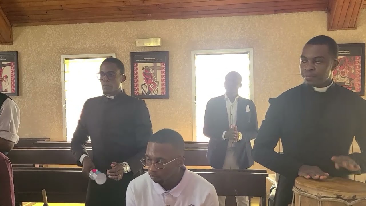 Sanctus en Nanga. one .....