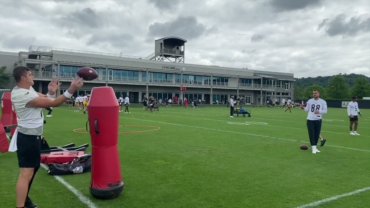 Steelers Sights and Sounds: TEs Zach Gentry, Pat Freiermuth work Combat Catches 6/9/22 | SteelersNow