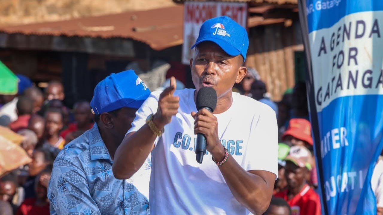 MOHAMED ALI (JICHO PEVU) DESTROYS RUTO IN MURANG’A, GACHAGUA ENDORSES HIM FOR GUBERNATORIAL RACE