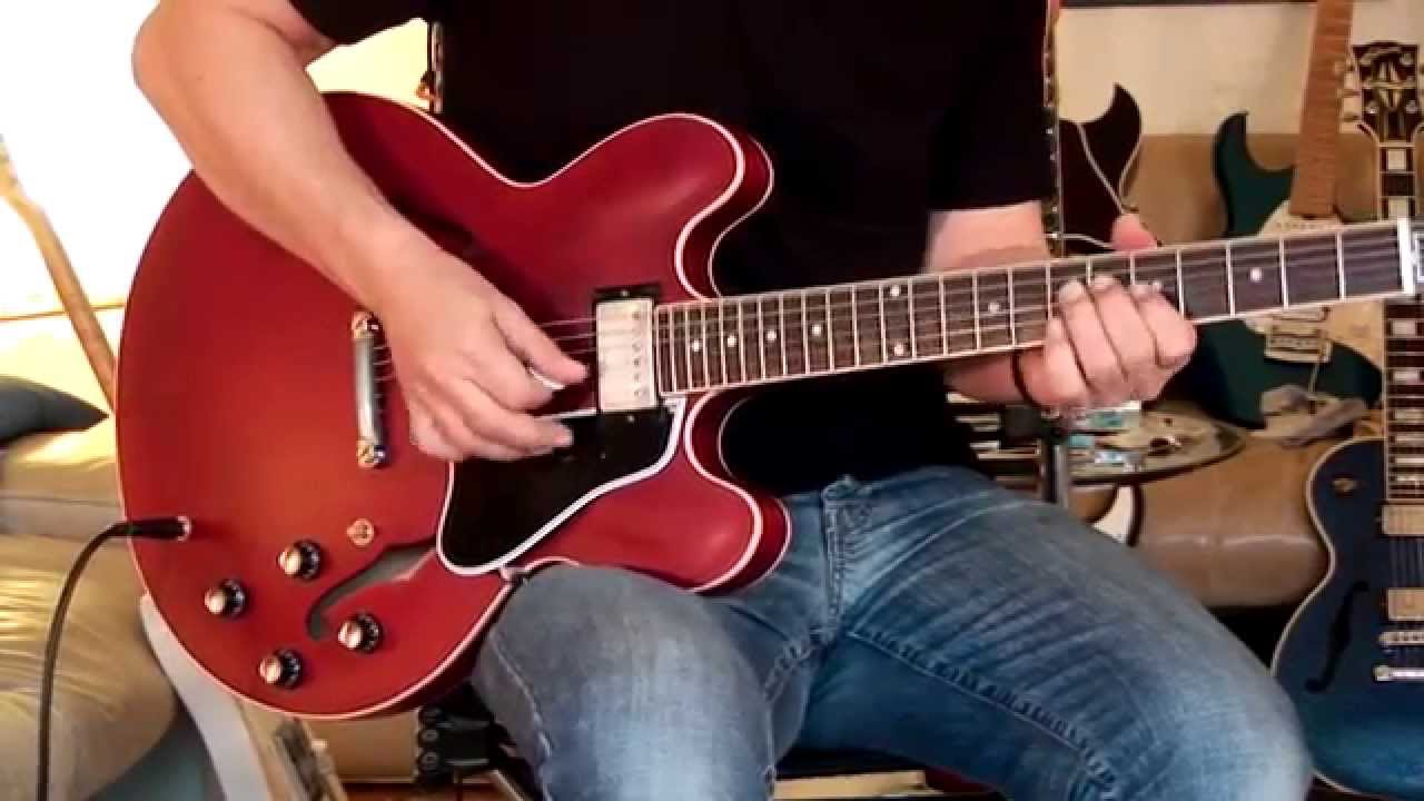 2011 Gibson ES-335 Dot, cherry satin, Part1