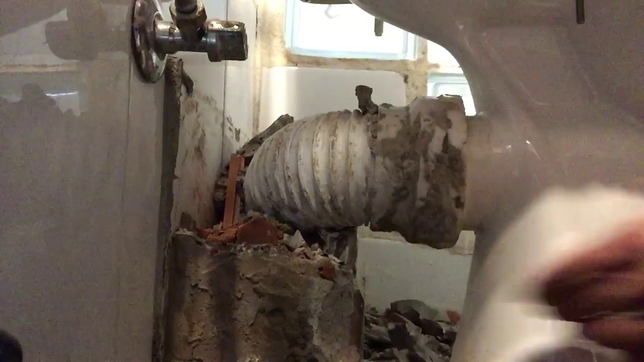 Cambio de mangueton de wc