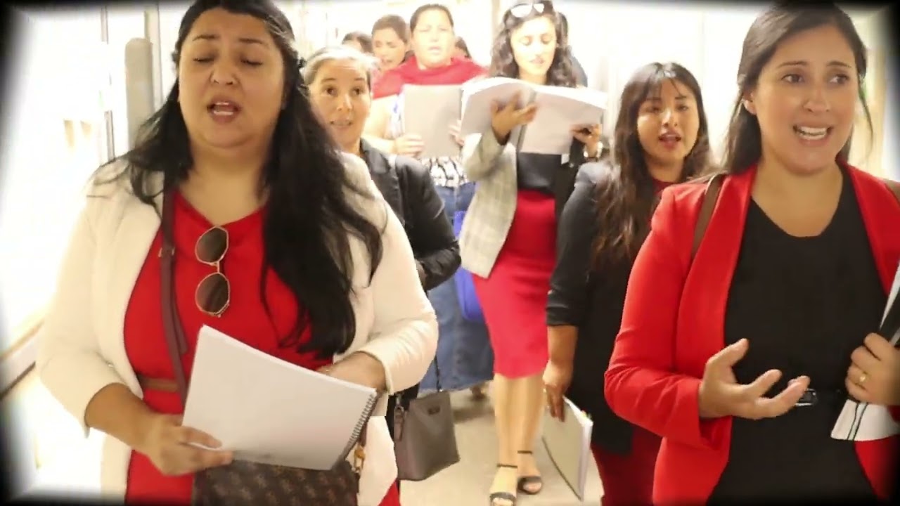 Coro IEP Iquique, Chile de visita en el Hospital de la ciudad. Dios les bendiga.