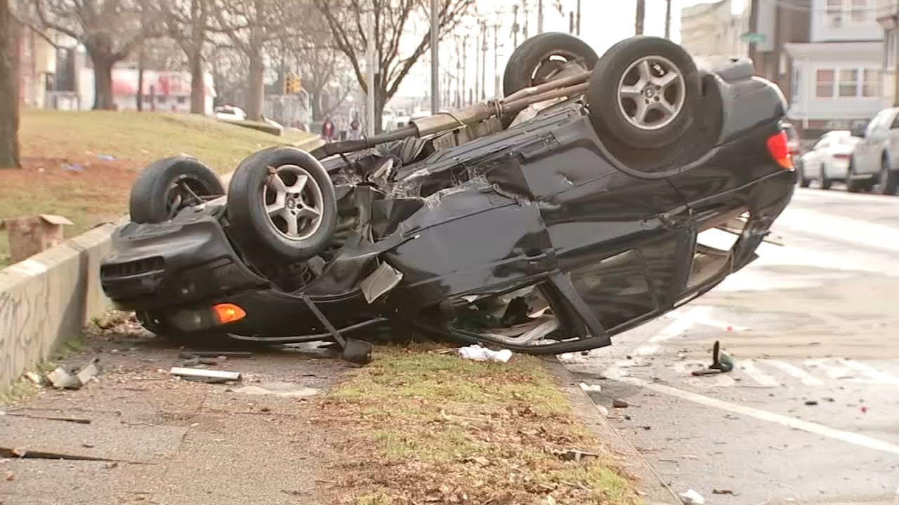 'Sounded like an explosion': Road rage leads to fistfight fight, crashes