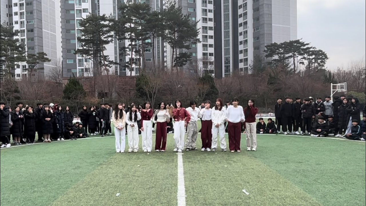 [2024.01.04] 신천중 댄스부 Holic 버스킹;홀릭 마음대로 버스킹