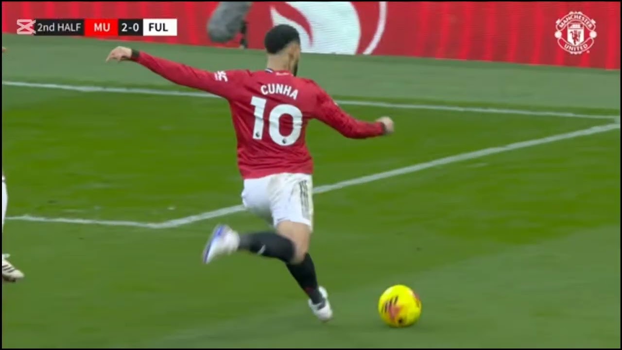 ABSOLUTE DRAMA! 😱 Man Utd 3-2 Fulham | SESKO LATE WINNER!