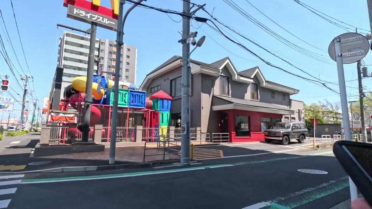 Edogawa City Residential Area and Train Tracks - Tokyo, Japan - Walking Tour HD