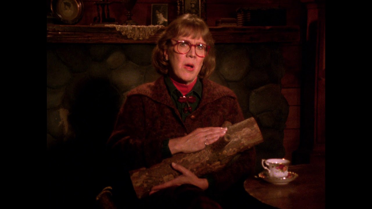 Log Lady Intro HD 9 (Season 2: EP 1)