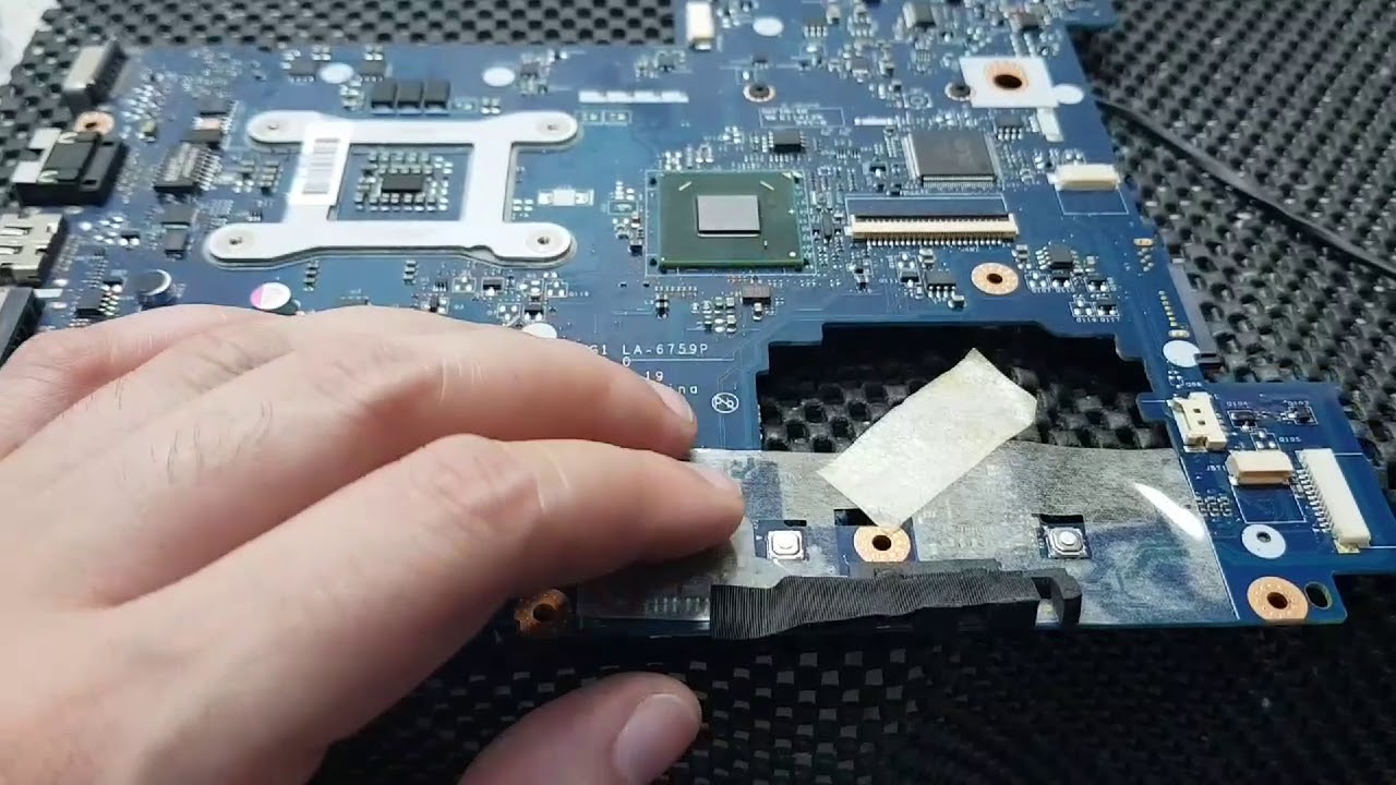 Lenovo g470 não liga. Veja a explicação da causa do defeito.