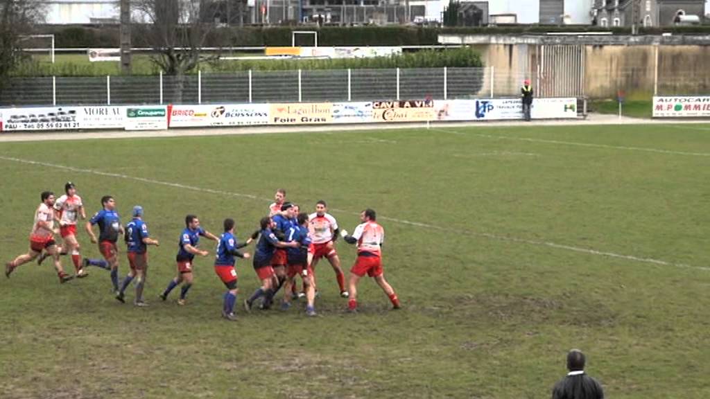 Un dimanche à Nay, Rugby village et traditions.