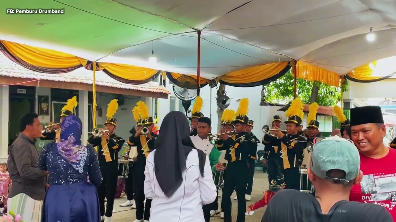 Drumband Marchingband Darussalam - Sesal Live Nguling, Pasuruan
