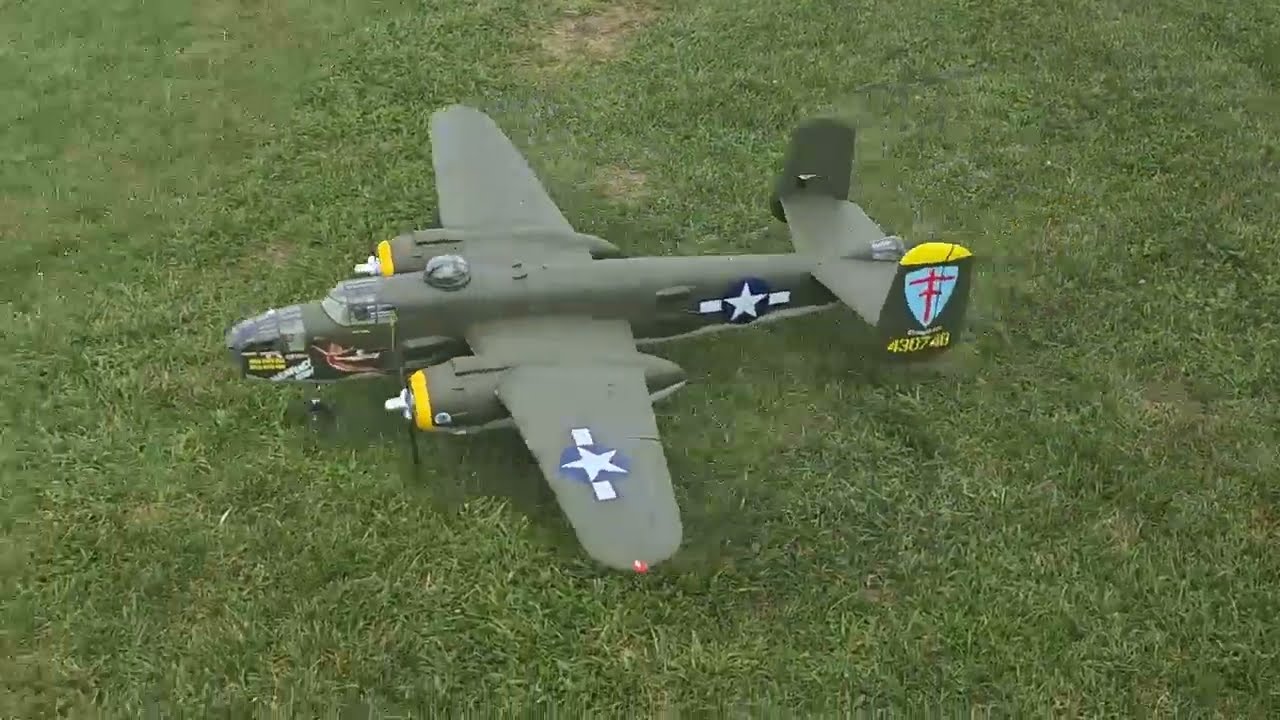 Flightline B-25 Mitchel 