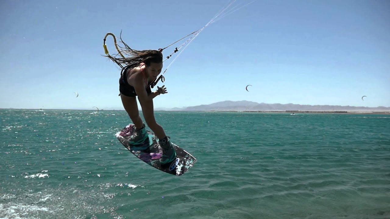 VB#10 What is a back mobe ⎜Kiteboarding Tips and Tricks