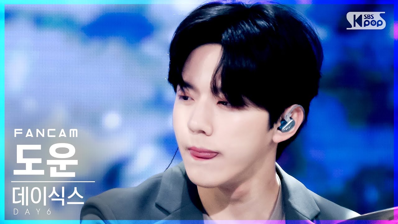 [안방1열 직캠4K] 데이식스(이븐오브데이) 도운 '뚫고 지나가요' (DAY6 DOWOON 'Right Through Me' FanCam)│@SBS Inkigayo_20210718