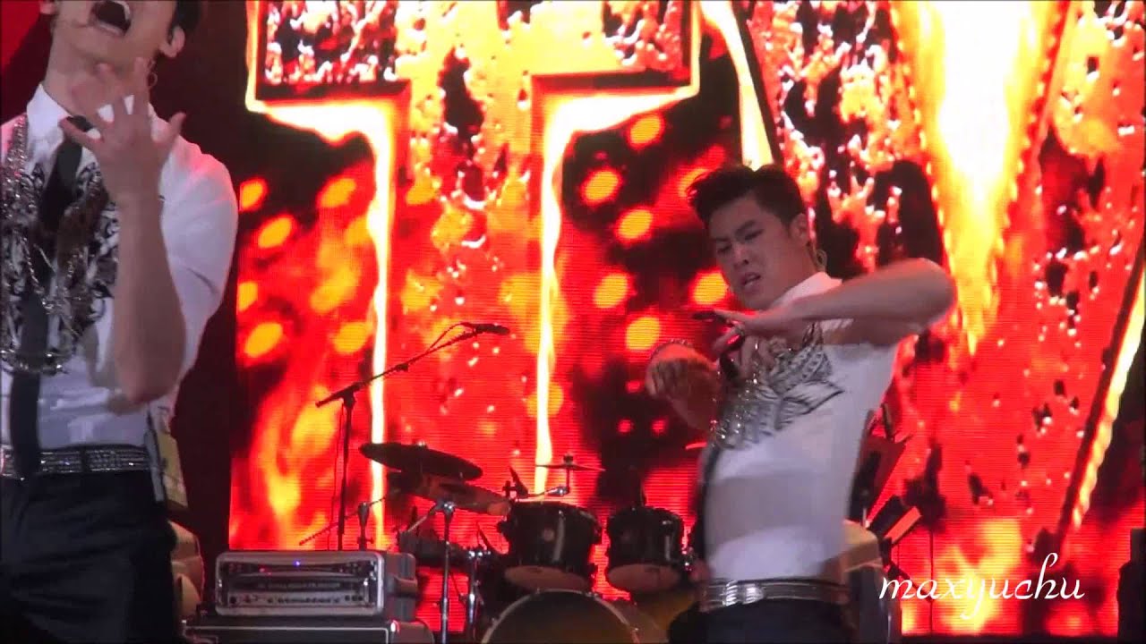 150502 [Fancam] Why Keep Your Head Down- Yunho focus--Korea Times Music Festival TVXQ