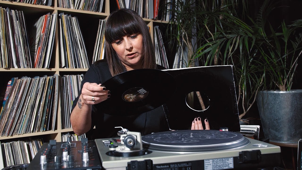 Bloody Mary Shares 5 of Her Favourite B-Sides (EB.TV)