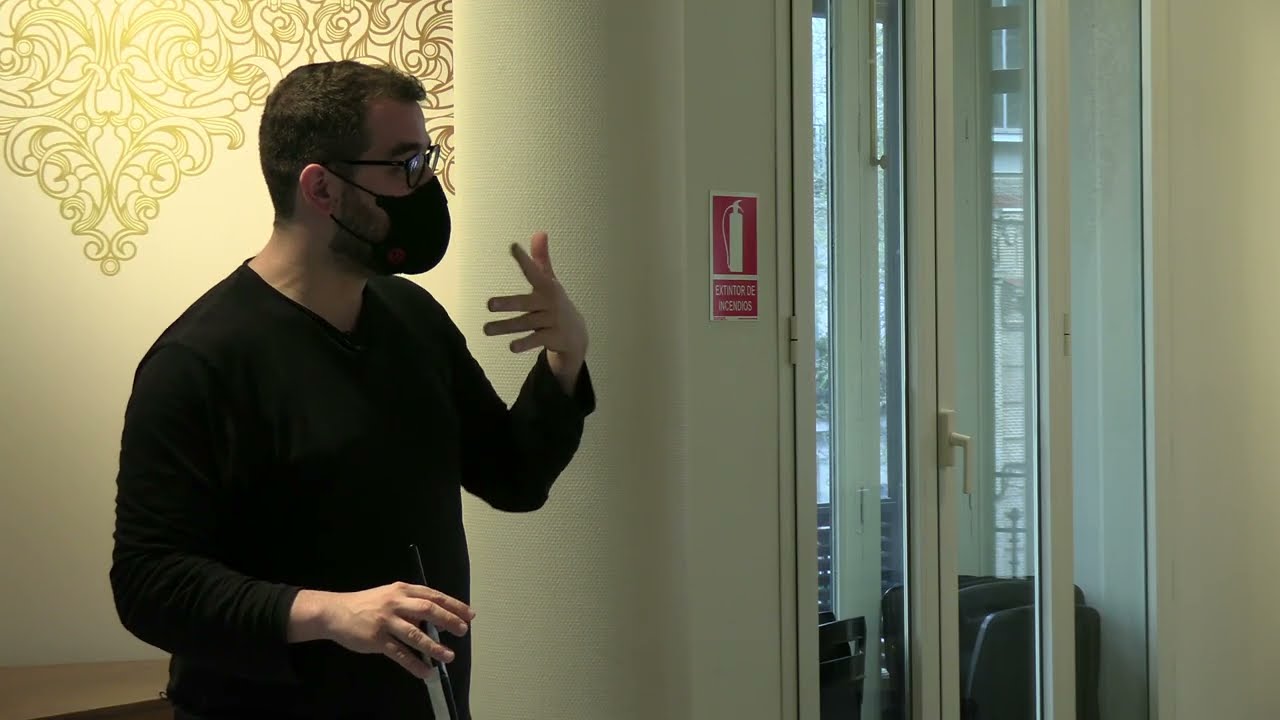 Jornadas del contrabajo: clase del profesor Joaquín Arrabal.