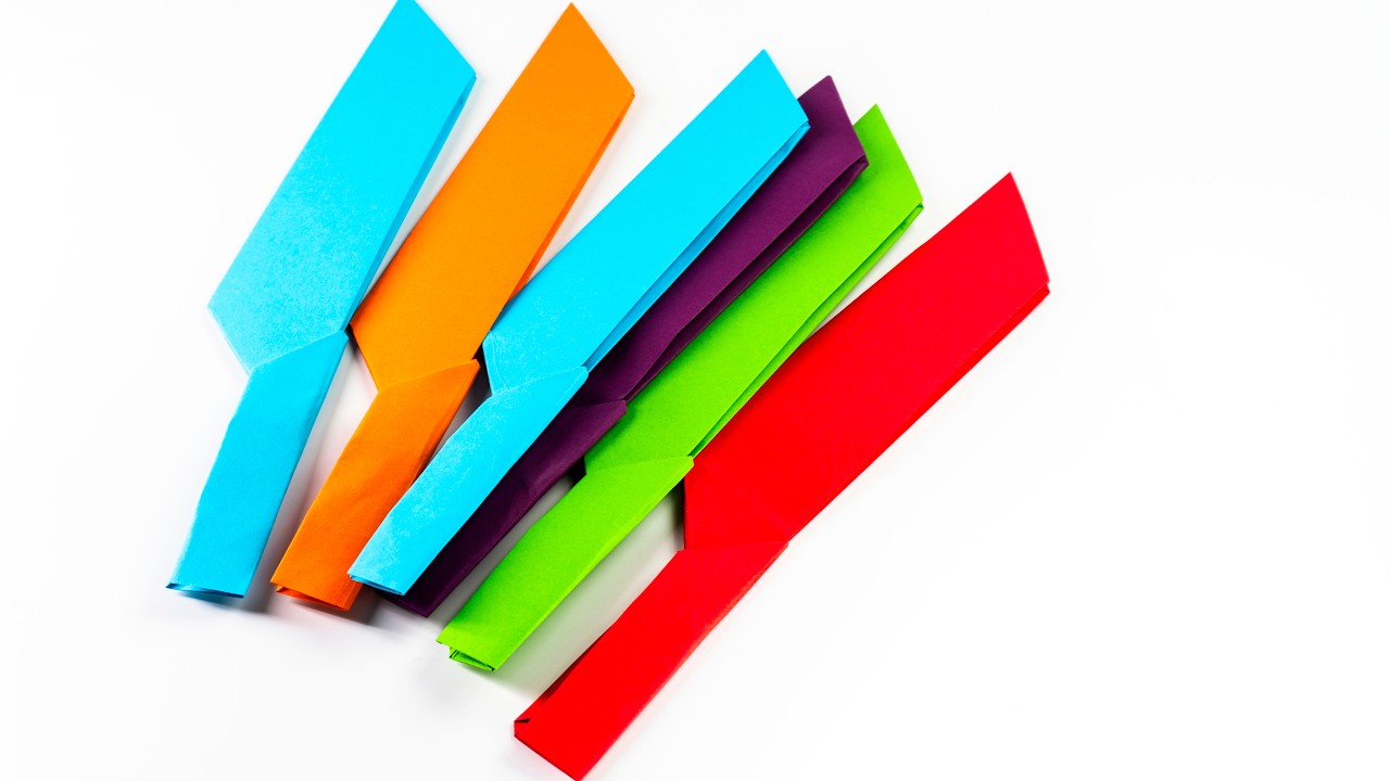 How to make a paper knife. Origami weapons.