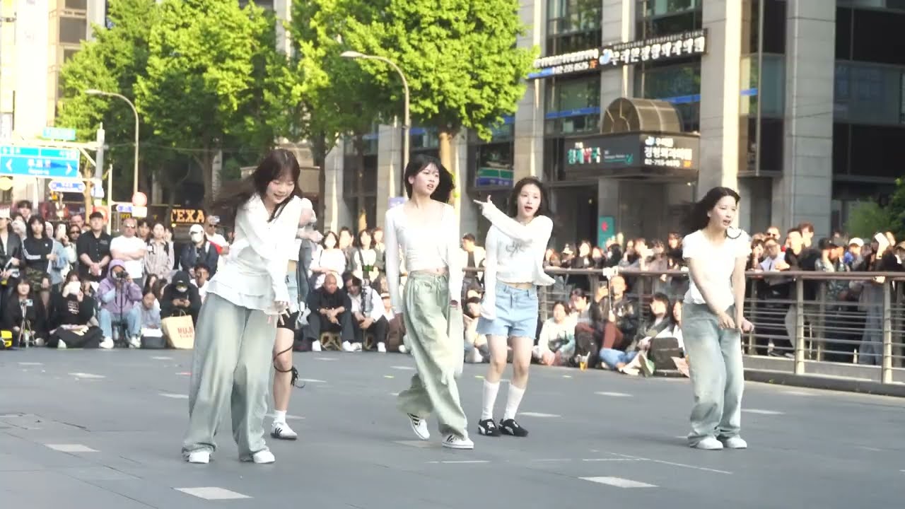 250511 ARTBEAT(아트비트) 청계광장 @ 뉴진스(NewJeans) & Attention DANCE 댄스 커버 풀직캠 by 꿈잡아쓰