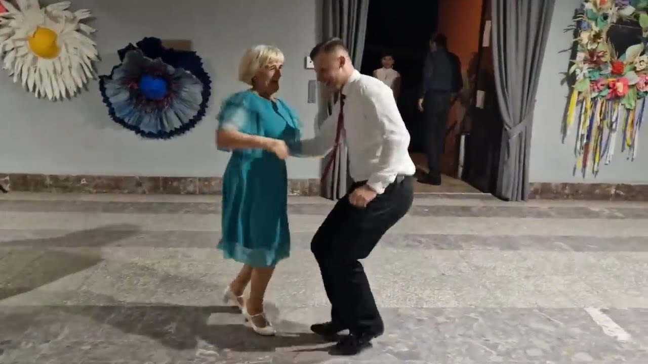Krzysiek z Grześkiem ostro grają, a Taneczniki wywijają!