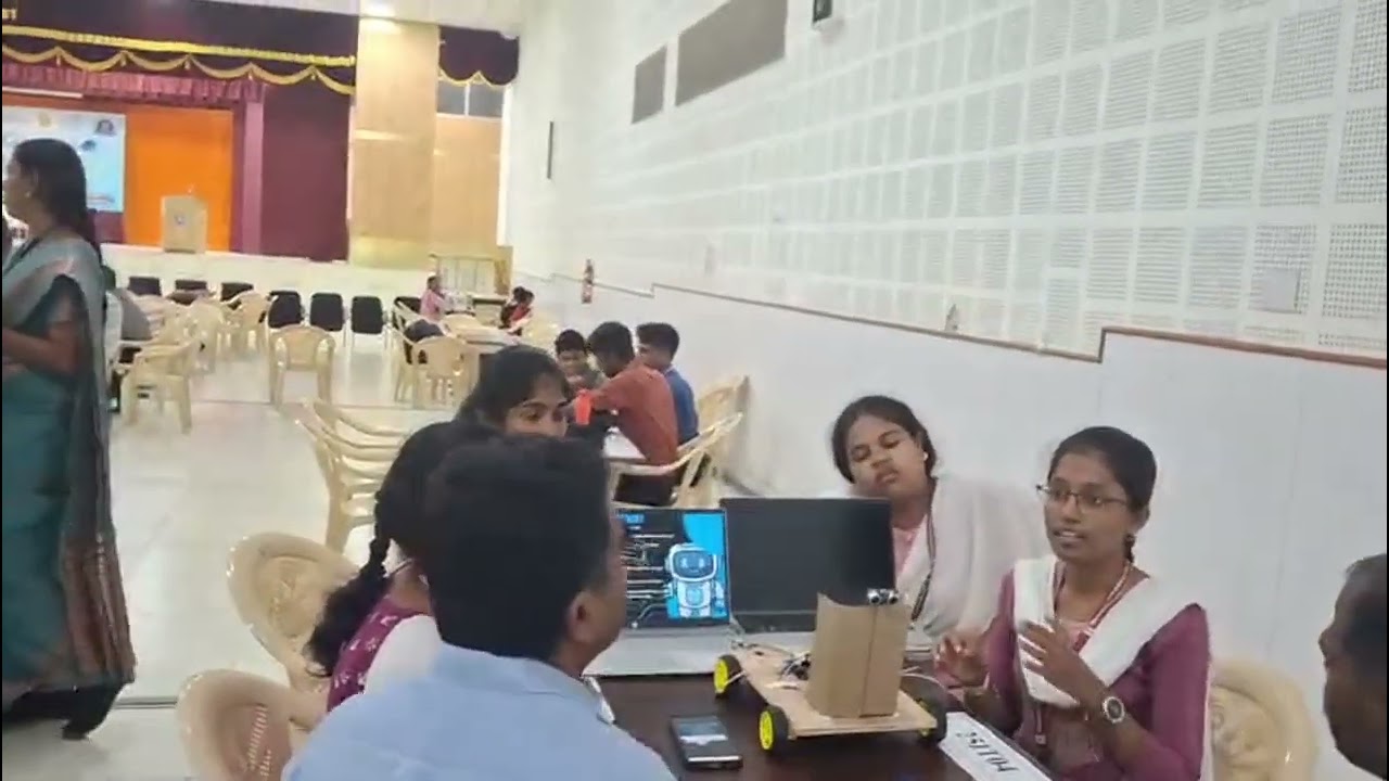 COLLABORATIVE ADAPTIVE LEARNING SWARMS  (CALS)
