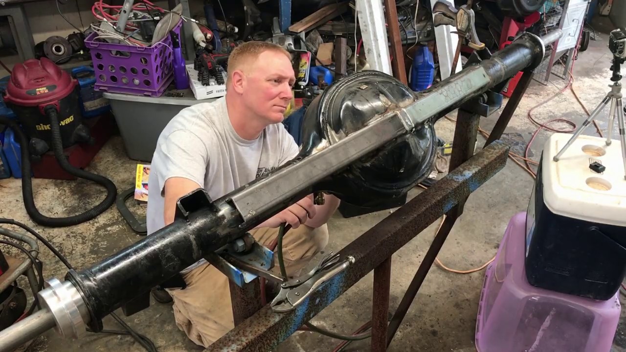 Straightening a 9in Ford Housing