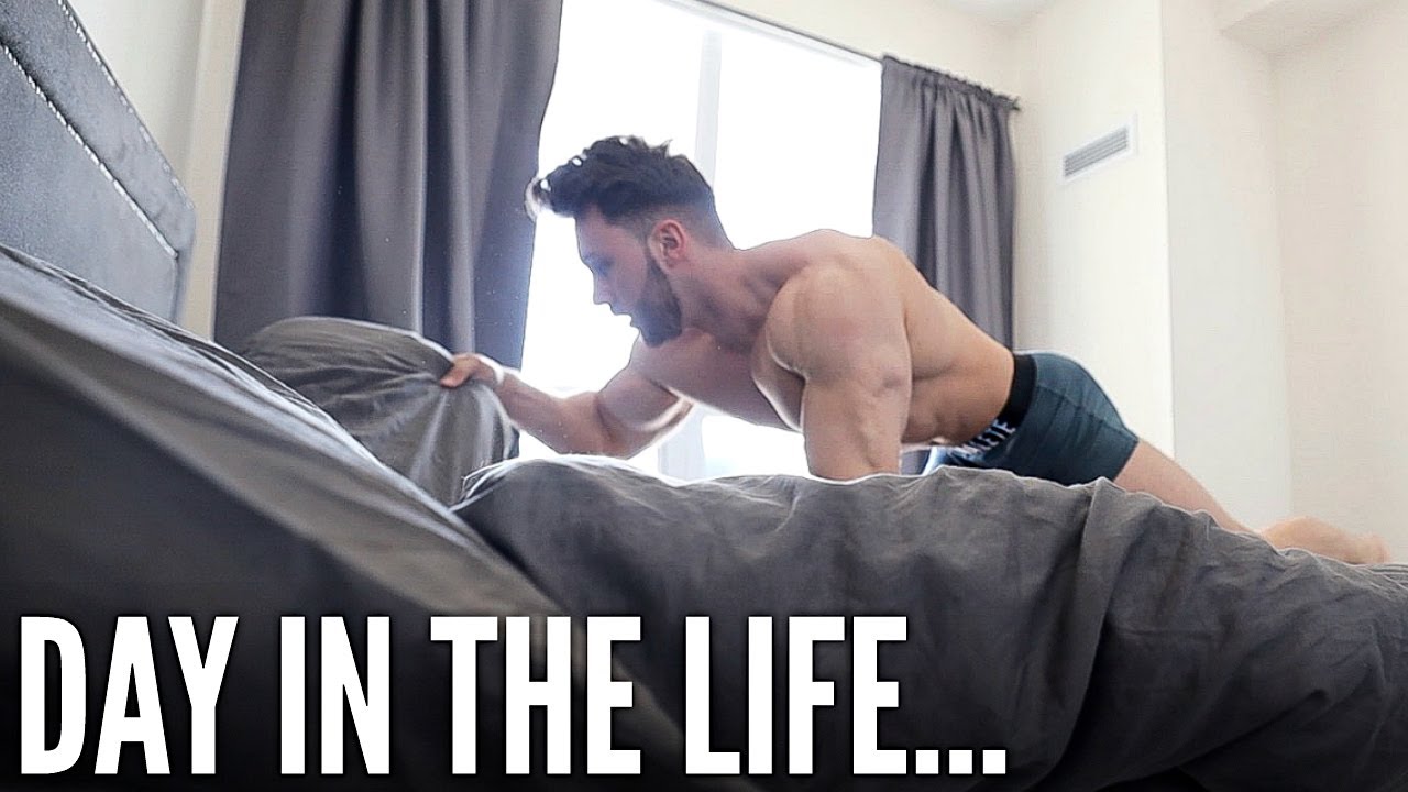 DAY IN THE LIFE OF AN AMATEUR BODYBUILDER (My Routine)