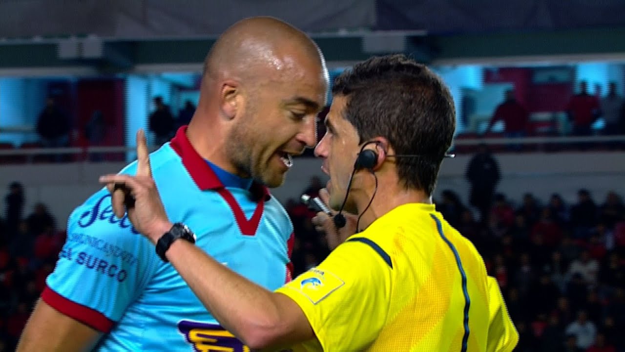 Referee Faceoff! Santiago 