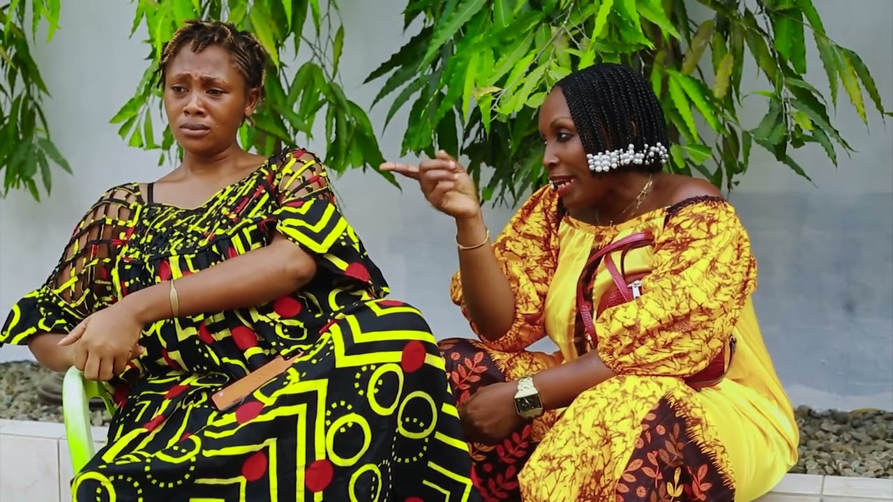 UNE FAMILLE DE OUFF EPISODE 35 : NASHMA EST ENCEINTE?