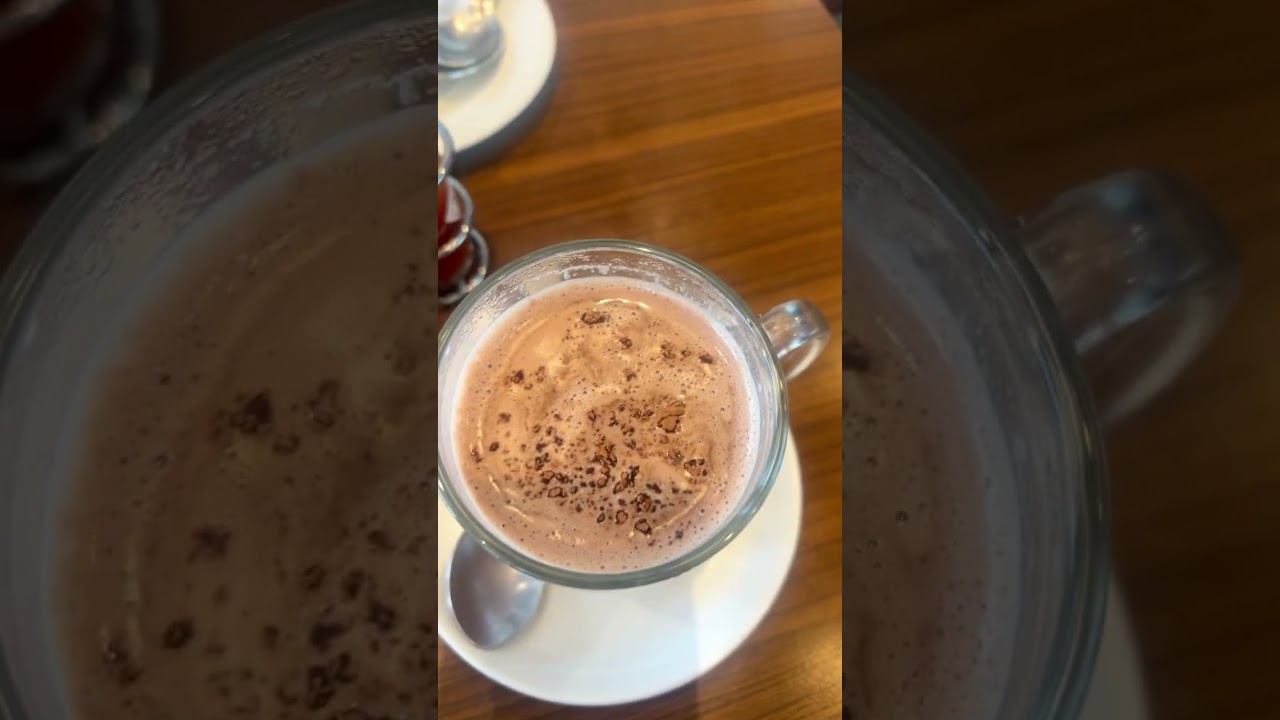 Best tea lounge in kurseongMargaret&rsquo;s Deck..@ Darjeeling.#nature #cafe #youtubeshorts#minivlog