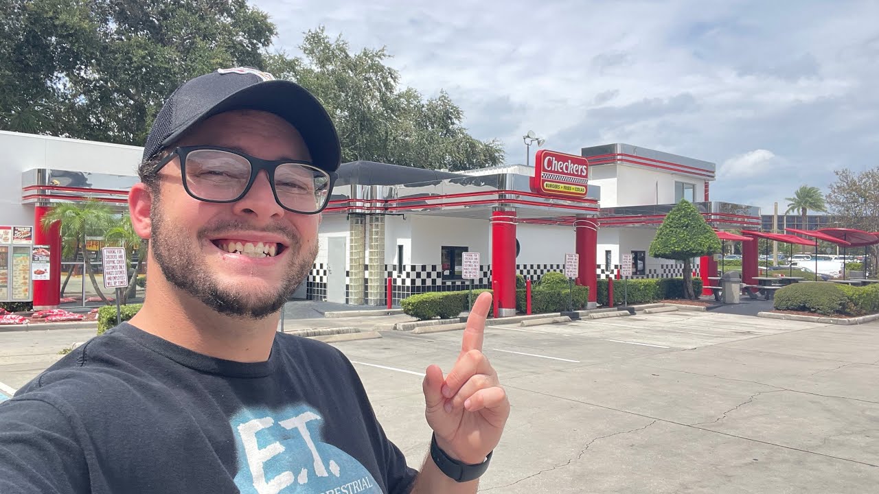 Eating at the World’s Largest Checker’s