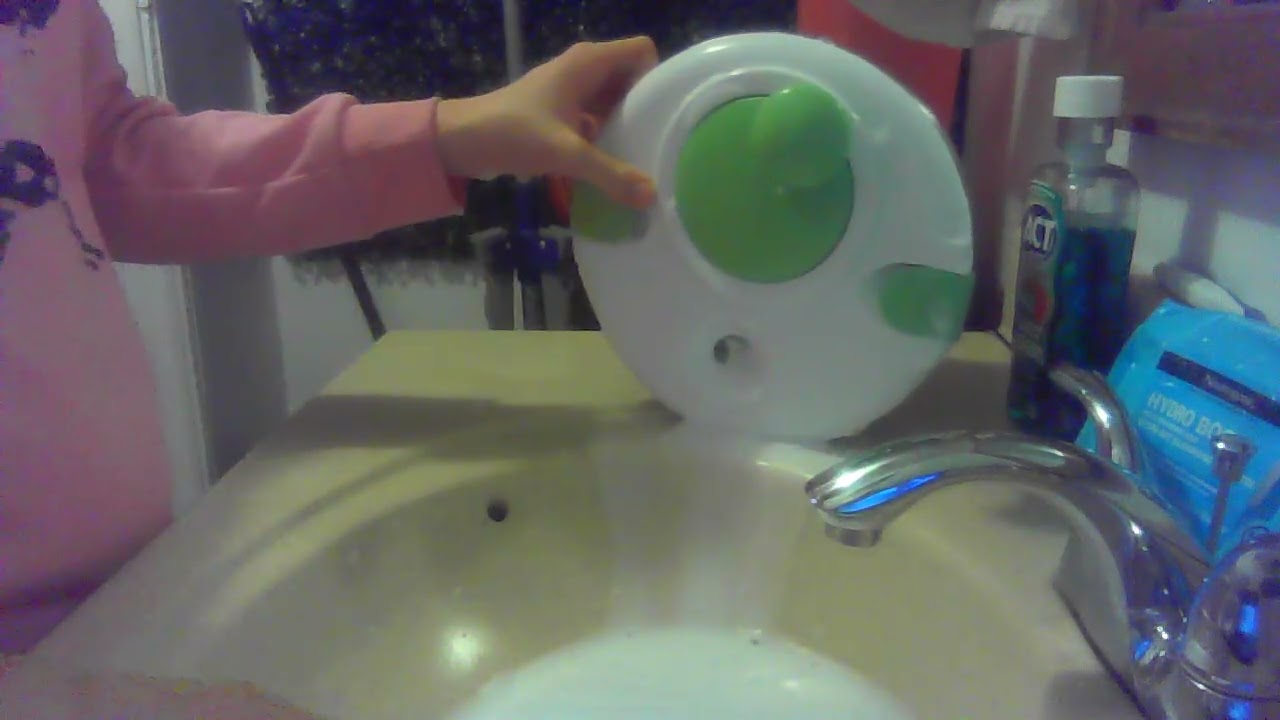 Here's My G&W Washing Machine When I Put Too Much Soap In It, And How It Rinses Out