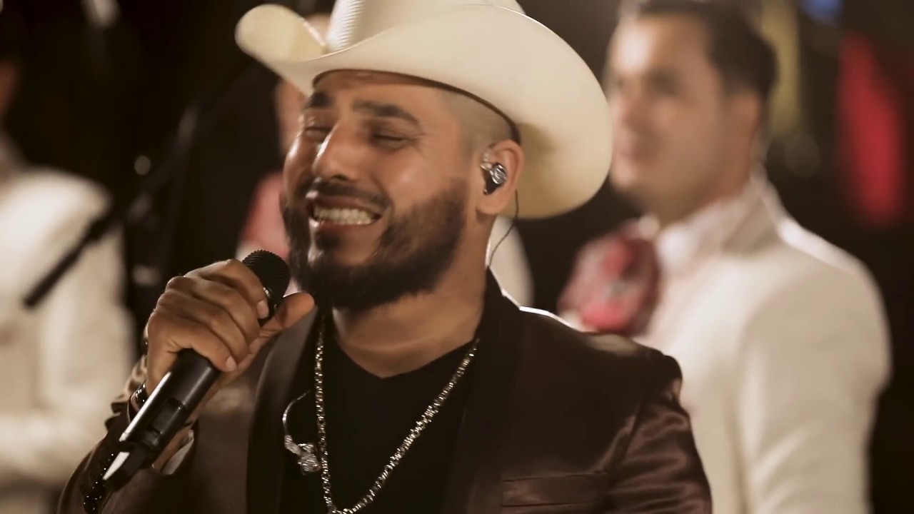 Espinoza Paz - No Cualquiera - En Vivo (Secci&oacute;n El Pr&oacute;ximo Viernes)