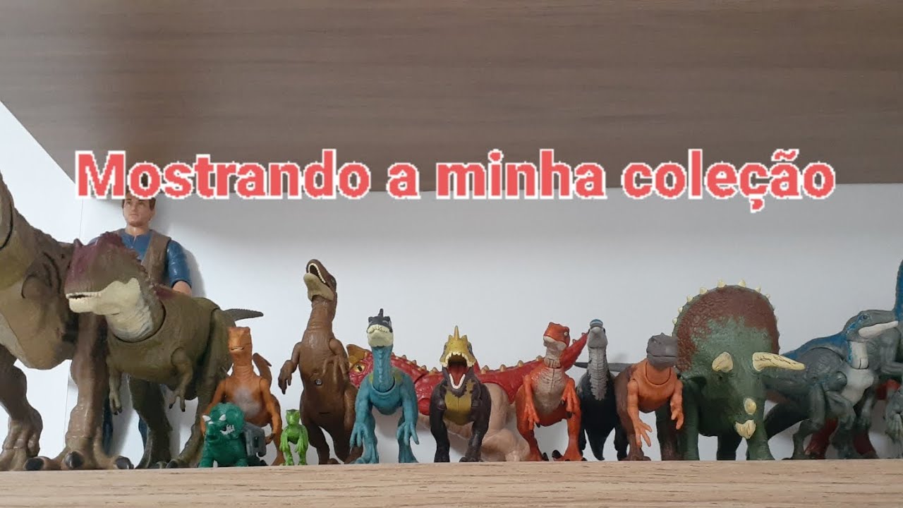Mostrando minha coleção de Dinossauros e de Kaijus