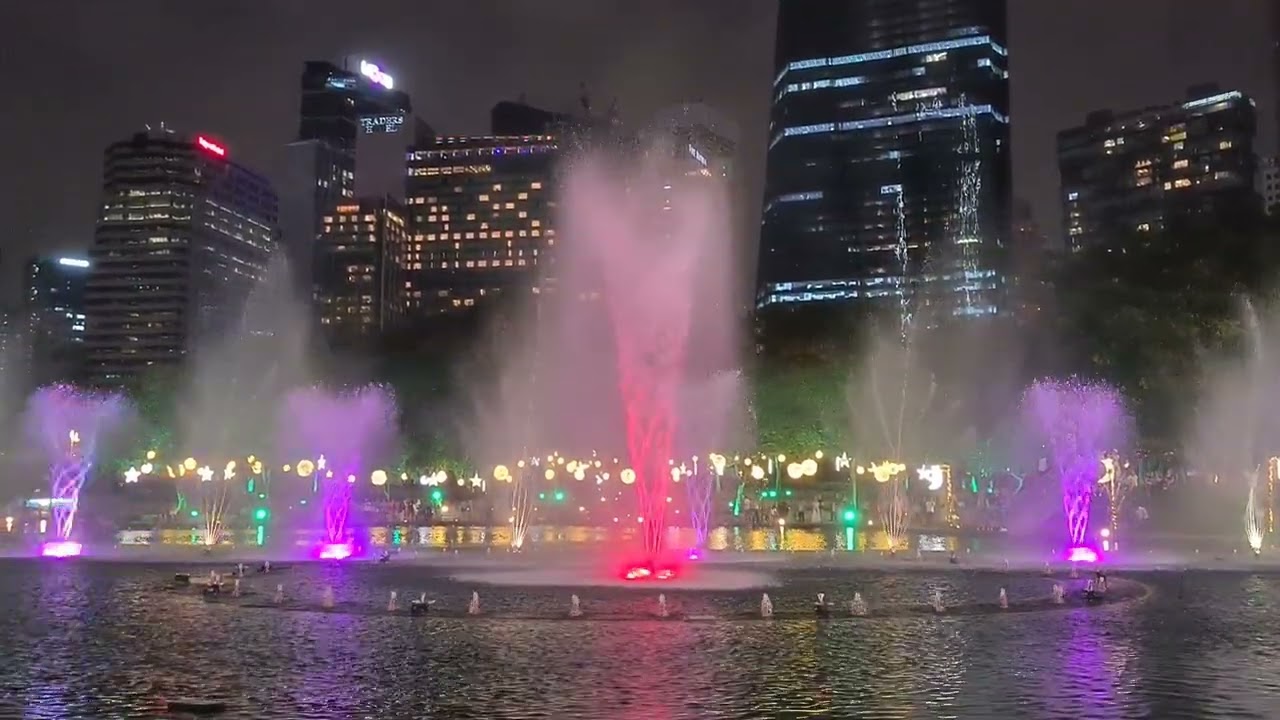 Symphony Lake Water Show @KLCC
