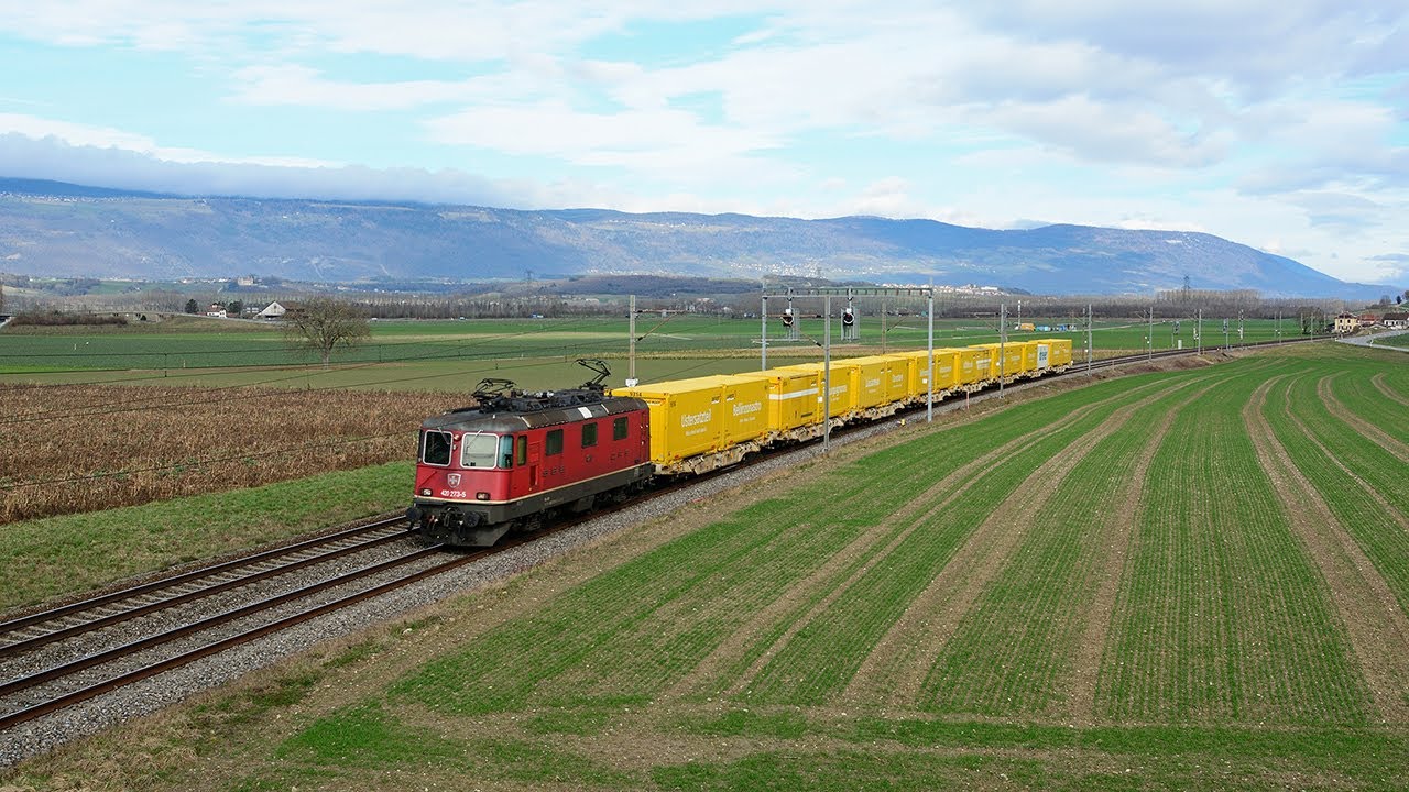 Switzerland - Essert-Pittet - Re 4/4 and Re 6/6 extravaganza